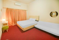 Bilik Tidur OYO 94669 Hotel Puri Inn Panakkukang Makassar