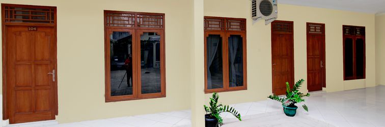 大廳 OYO 94717 Homestay Ka Villa Syariah