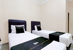 Bedroom 3 OYO 94717 Homestay Ka Villa Syariah