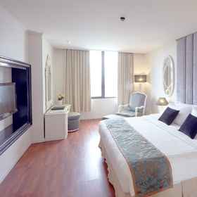 Others 1 試験施設 (シケンシセツ), Marriott International Hotels