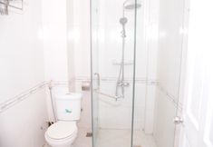 In-room Bathroom 3 Lai Hotel