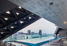 수영장 7 QUEENSLAND HOTEL BANGKOK