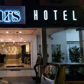 Exterior / Building 1 Mars Hotel, โรงแรม & ที่พัก Kampung Pengantin Kuala Lumpur (La Hacienda)