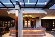 酒吧、咖啡廳與交誼廳 Hotel Realm