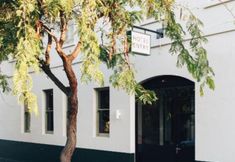 Luar Bangunan 2 Naughtons Hotel