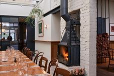 Restoran Naughtons Hotel