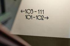 Lobi Naughtons Hotel