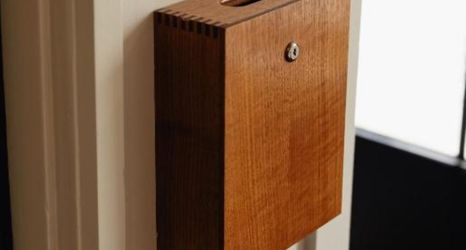 Lobi 2 Naughtons Hotel