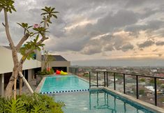 游泳池 7 FortunaSuites Malioboro Yogyakarta