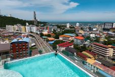 スイミングプール Samsara Hotel Pattaya