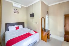 침실 RedDoorz @ Kamulyan Guest House Borobudur