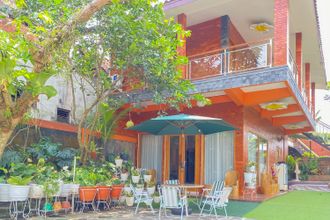 외관 4 RedDoorz @ Kamulyan Guest House Borobudur