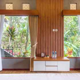 Bedroom 1 Calma Coliving at Jatiluwih, Bali, MOJOS BURGER Hotels