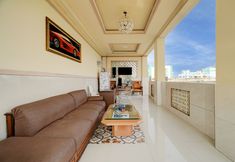 Lobby 6 OYO 94778 Seven Residence