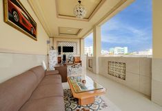 Lobby 7 OYO 94778 Seven Residence