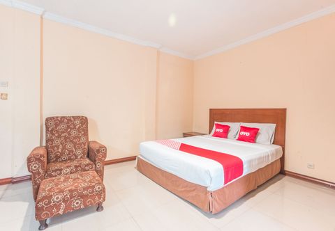 卧室 OYO 94759 Hotel Taman Cibinong