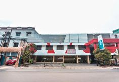 外部的 2 OYO 94759 Hotel Taman Cibinong