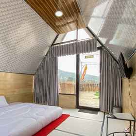 Bedroom 1 Merapi Hill Homestay Syariah Selo RedPartner, Musium Petilasan Mbah Maridjan Hotels