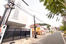 外観 RedDoorz @ Simple Stay Malang