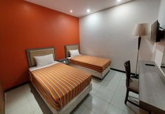 Bedroom 6 Hotel Tulip