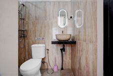 In-room Bathroom OYO 94924 Cidu Homestay Syariah