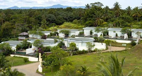 外観 2 Novus Jiva Altaria Villa