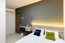 臥室 Urbanview Daily Guest House Pasteur Bandung