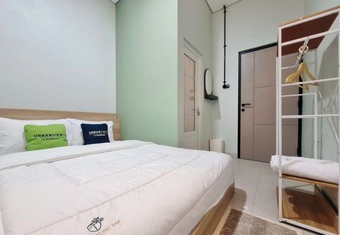 Bedroom Urbanview Hotel Langkung Sae Magelang