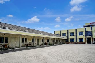 외관 4 Hotel O near Universitas Widya Dharma formerly Nugraha Residence