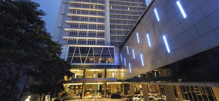 Exterior 2 Mercure Solo