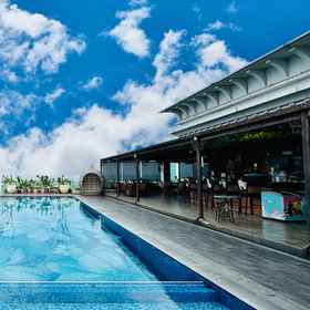 Exterior / Building 1 [SR - ID02] Bandung 01, Khách sạn Cibadak