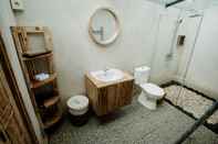 Toilet Kamar Angseri Villas