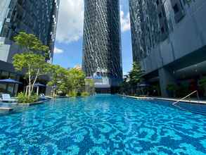 Kolam Renang 4 Star Residence by Axquisite Suites