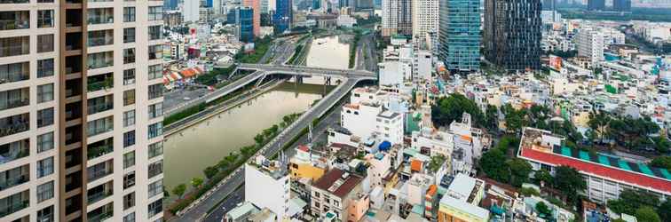 Sảnh chờ Otis Millennium Saigon Balcony Apartment