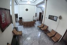 Bar, Kafe dan Lounge Garden View Guest House Jogja