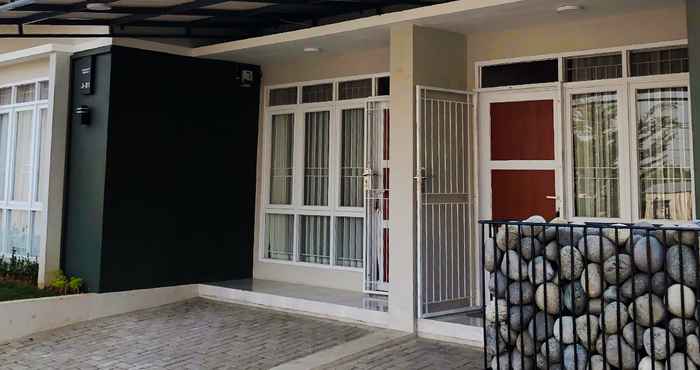 Exterior Shakilla House 6A Syariah - Cigalumpit Cianjur