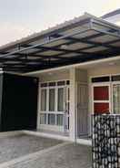 EXTERIOR_BUILDING Shakilla House 6A Syariah - Cigalumpit Cianjur