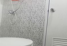 In-room Bathroom 5 Apartemen Sentraland Bunaken by Nusalink