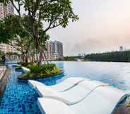 Hồ bơi 7 Convinia Luxury The Peak Midtown