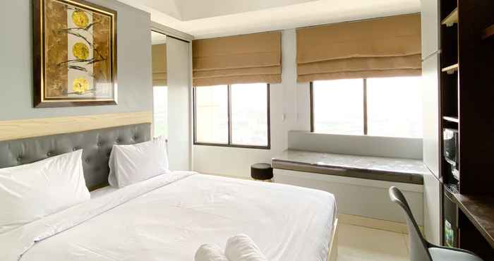 Kamar Tidur Comfort Stay and Stylish Studio at Pollux Chadstone Apartment By Travelio