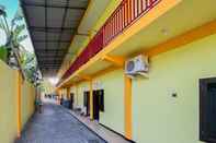 ล็อบบี้ Sion Homestay Mitra RedDoorz near Terminal Kertajaya Mojokerto