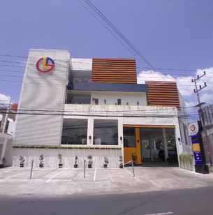 LG Hotel Jember by Calli Rooms, THB 535.28