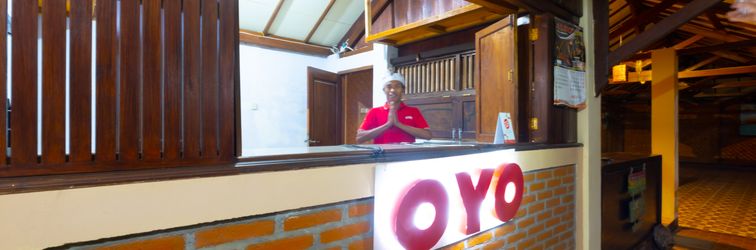 Lobby OYO Life 92774 The Edge Apartment By My Home