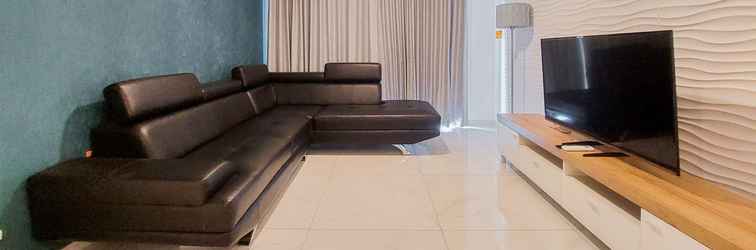 Lobby Compact Designed and Stylish 3BR Sky House BSD Apartment near AEON Mall By Travelio