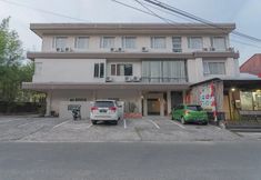 Exterior 2 RedDoorz Plus near Sepinggan Airport 3 Balikpapan