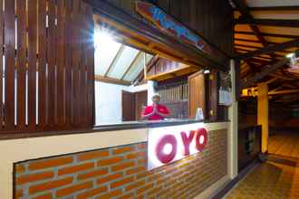 Lobby OYO Life 92954 Shanti Kost