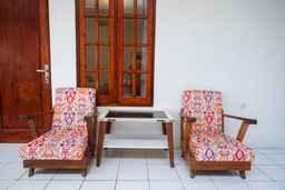 RedDoorz near Grojogan Sewu Tawangmangu, USD 16.09