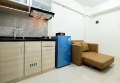 공용 공간 4 Apartment 2BR Comfortable Green Pramuka By Travelio