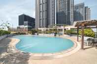 Swimming Pool Golden Pearl Bangkok