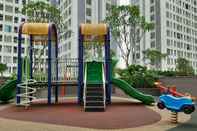 Entertainment Facility Strategic and Gorgeous Studio Apartment M-Town Residence By Travelio